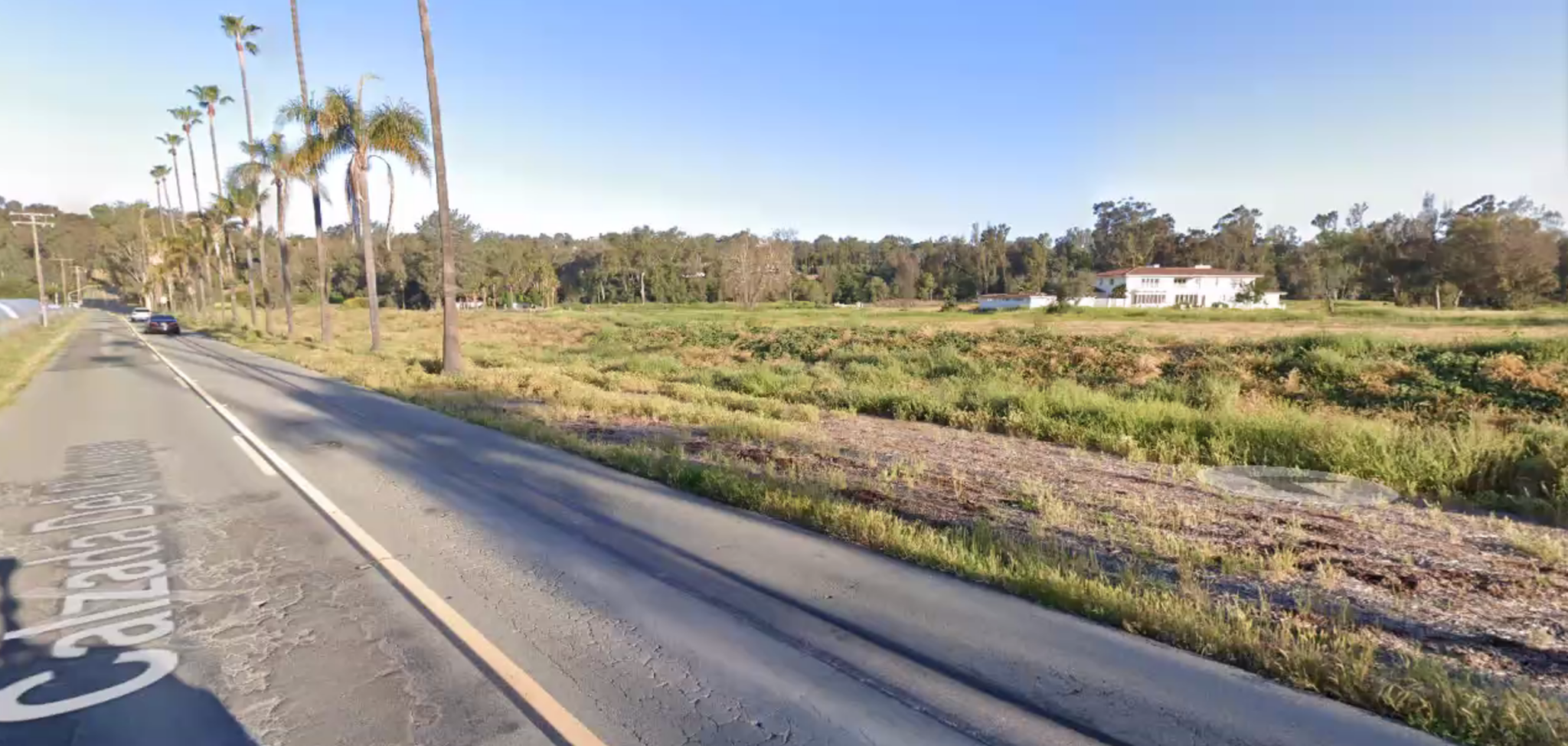 Street view of the plot of land that Silvergate Rancho Santa Fe would be developed on.